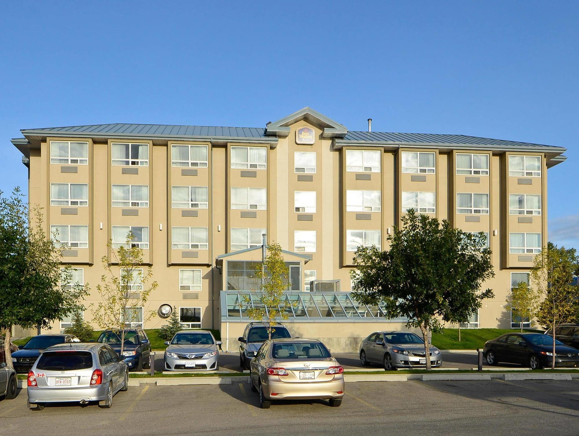 Best Western Plus Calgary Centre Inn Екстериор снимка