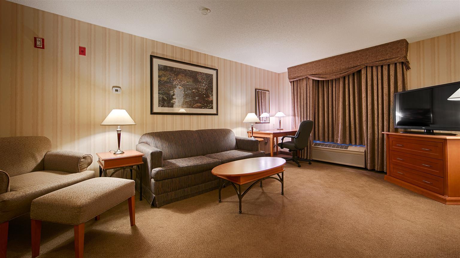Best Western Plus Calgary Centre Inn Екстериор снимка